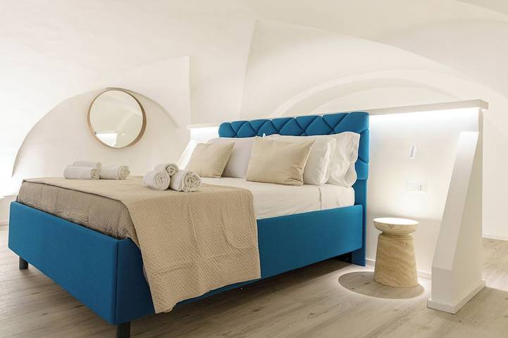 Appartamento intero, Suite elegante nel centro di Catania, a due passi dal mare in Catania, Catania e dintorni