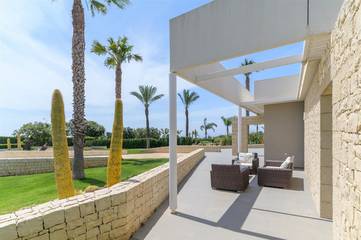 Villa for 6 Guests in Ragusa, Ragusa Province, Picture 2