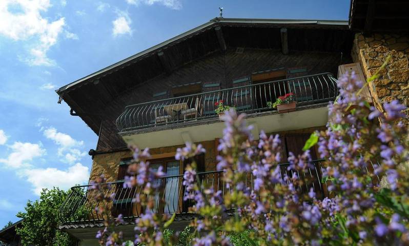 Appartement de vacances pour 4 personnes, avec vue et jardin