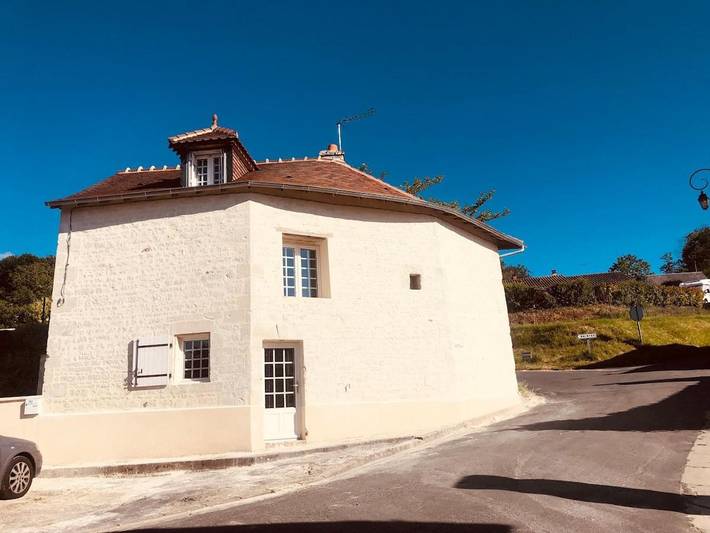 Gîte pour 2 personnes, avec terrasse dans Colombiers (Vienne) - 3