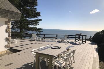 Gîte pour 10 personnes, avec jardin dans Port Manec’h