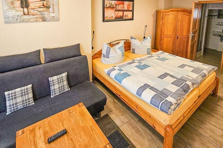 Bed and breakfast for 2 people, with garden - 1
