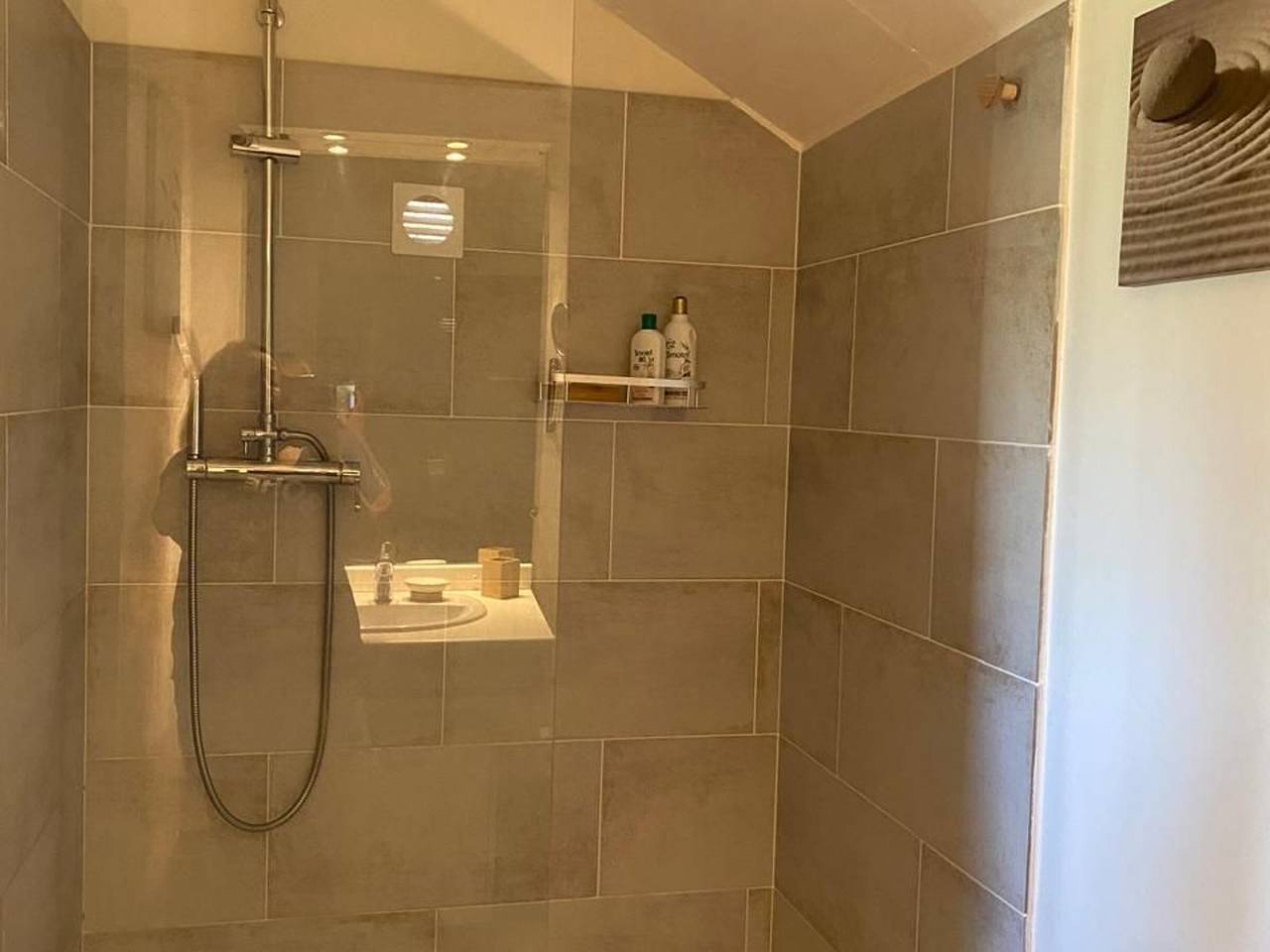 Appartement entier, Appartement Climatisé avec Parking à Saint-Gilles in Saint-Gilles les Bains, Saint-Paul (Réunion)