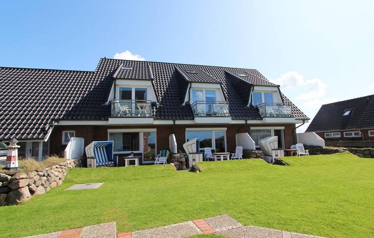 Ganze Wohnung, Dieses moderne Vier-Zimmer-Appartement garantiert ein exklusives Urlaubserlebnis in Wenningstedt, Sylt
