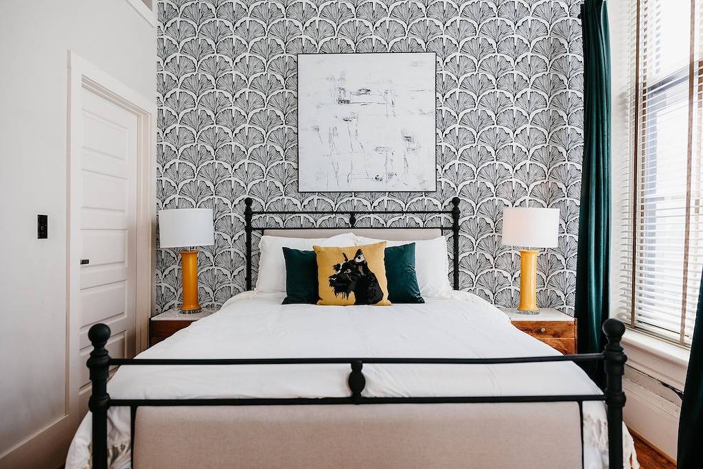 Ganze Wohnung, 2 Schlafzimmer Stadt Apartment im Herzen von Knoxville in Knoxville, Knox County (TN)