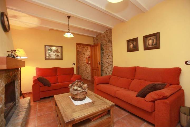 Maison de campagne pour 3 personnes, avec vue et terrasse à Cabanes - 4