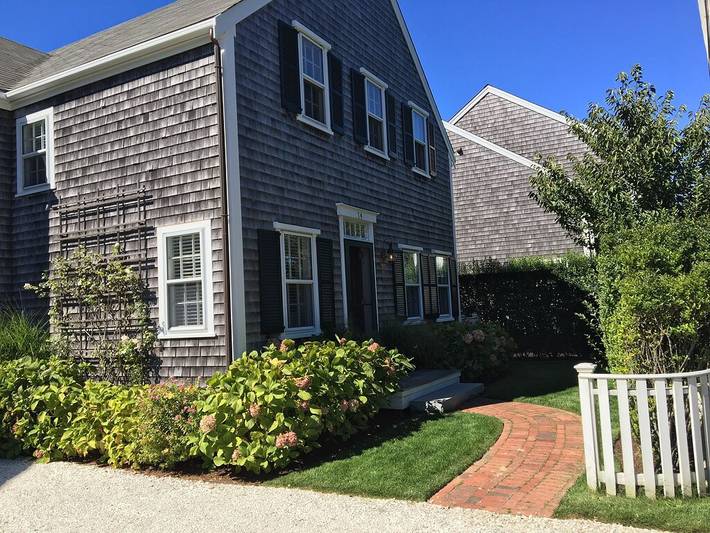 Vacation rental for 10 people, with garden in Nantucket Island