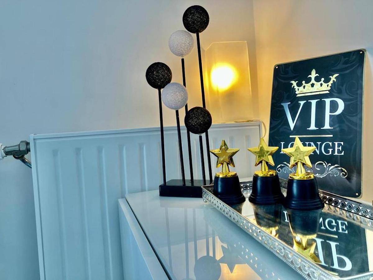 Deluxe Family Suite in Mitry-Mory, Seine-et-Marne
