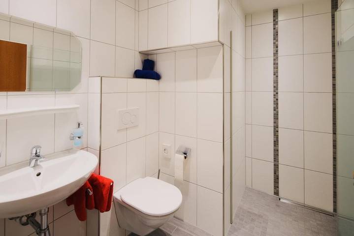 Ferienwohnung für 4 Personen, mit Ausblick und Garten sowie Balkon, mit Haustier in Grän - 3