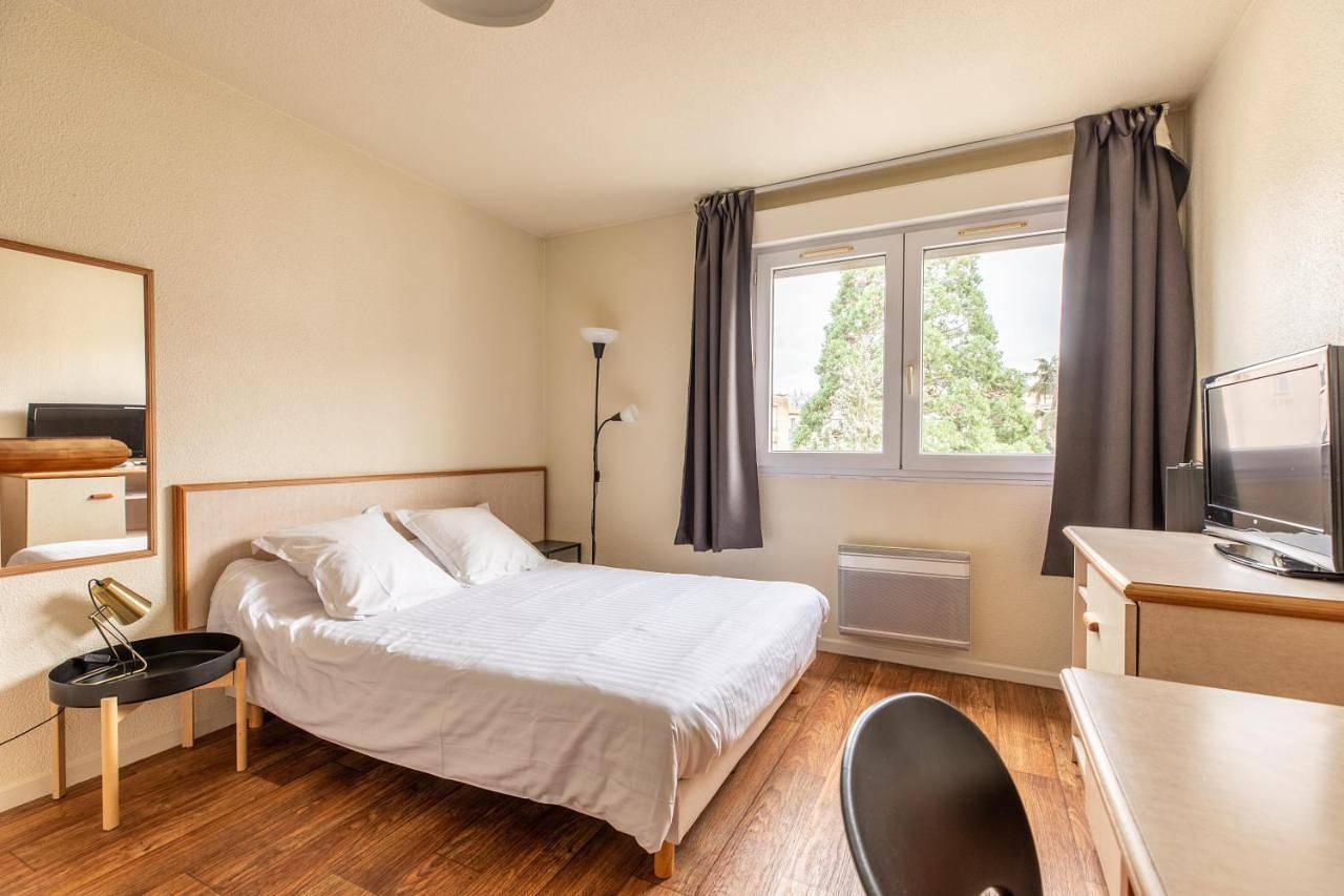 Appartement entier, Apartment in Royat, Parc naturel régional des Volcans d'Auvergne