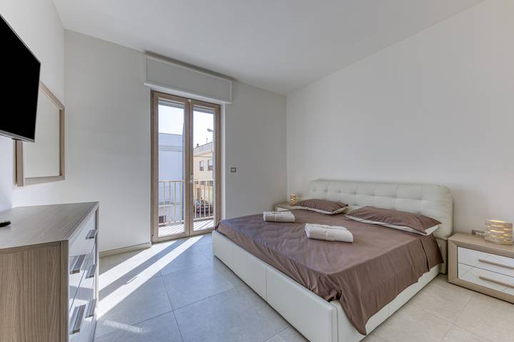 Hel lejlighed, Ferielejlighed for 4 personer med balkon in Ugento, Taranto-bugten