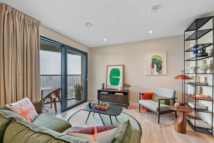 Vacation rental for 4 people, with balcony in London