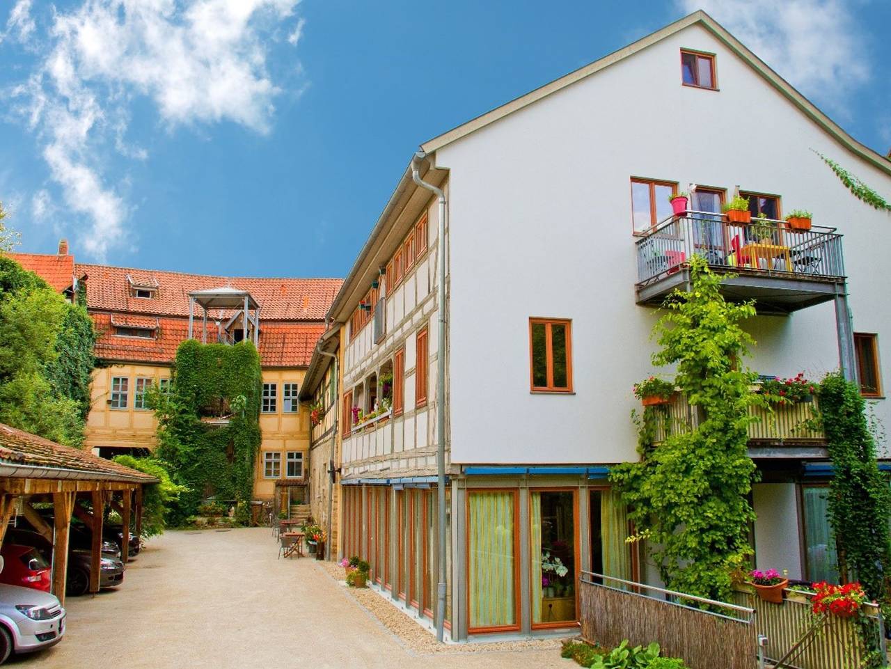 Ganze Ferienwohnung, Bürgermeisterhaus Langensalza - Ferienwohnung mit kombiniertem Wohn-/ Schlafzimmer im Bürgermeisterhaus in Bad Langensalza, Unstrut-Hainich-Kreis