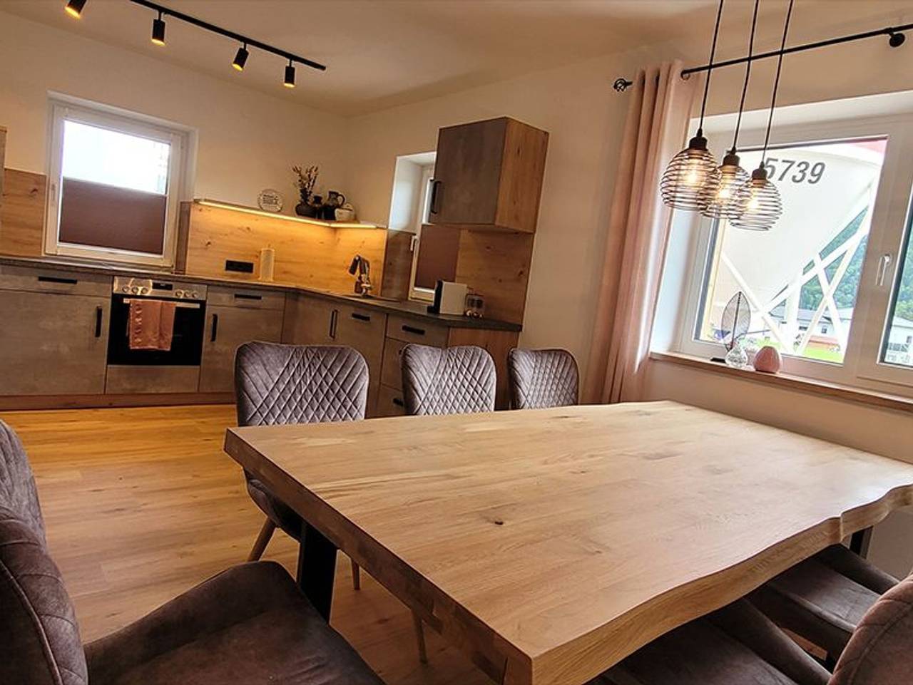 Ganze Ferienwohnung, Dasis Home - David Speer - Dasis Home in Salzkammergut-Berge, Innerschwand am Mondsee