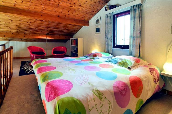 Location de vacances pour 6 personnes, avec jardin à Bièvre - 4