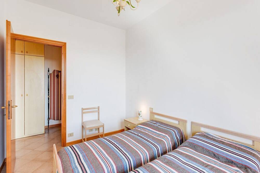 Entire apartment, Apartment 1 km from Lago Trasimeno in Tuoro sul Trasimeno, Lake Trasimeno