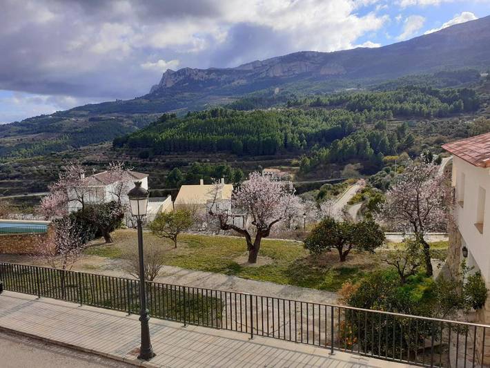 Gîte pour 4 personnes, avec Balcon ainsi que Terrasse et Vue dans Guadalest