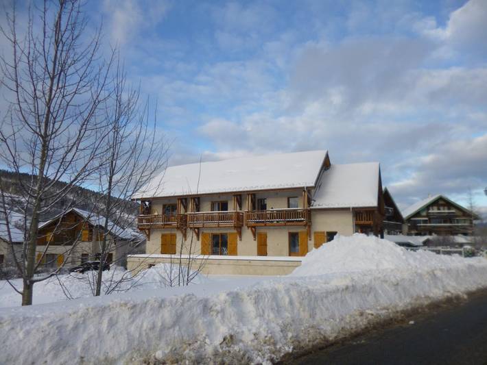 Gîte pour 4 personnes, avec terrasse - 1