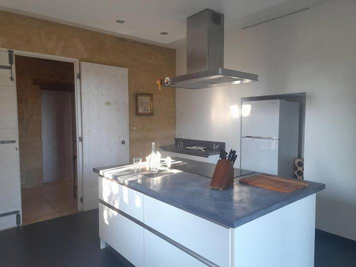 Location de vacances pour 2 personnes, avec vue ainsi que sauna et piscine à Aigaliers - 4