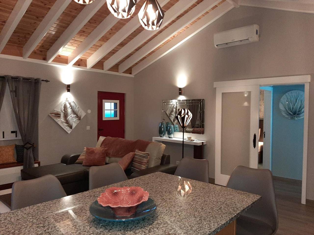 Ferienhaus 'Casa Das Cales' mit Meerblick, Wlan und Klimaanlage in Altares, Terceira (Azoren)