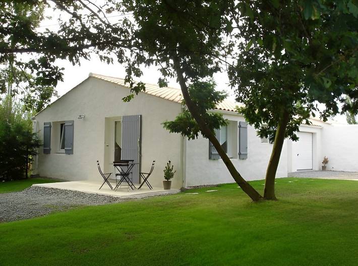 Gîte pour 4 personnes, avec jardin et terrasse à Le Pellerin