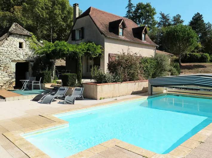 Villa pour 8 personnes, avec piscine et terrasse - 1