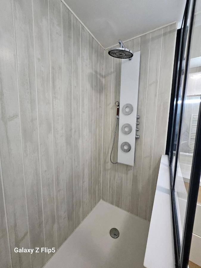 Gîte pour 6 personnes, avec jardin et vue à Corbelin (Isère) - 4