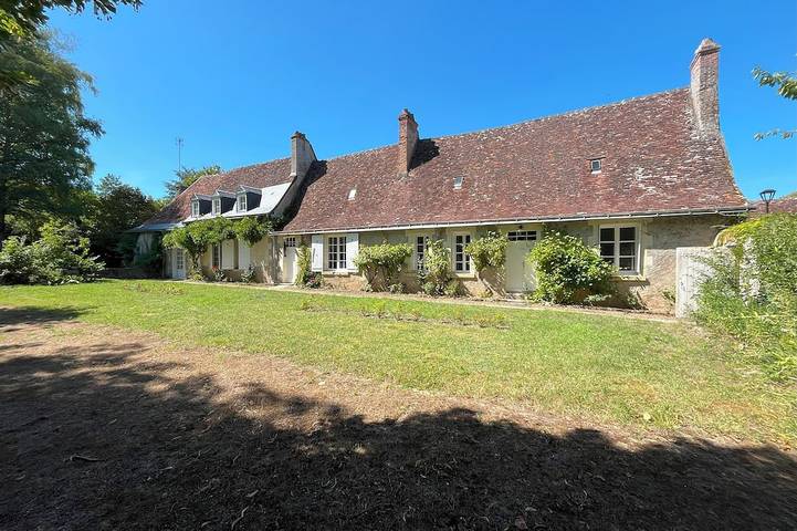 Location de vacances pour 11 personnes, avec Jardin à Saint-Étienne-de-Chigny