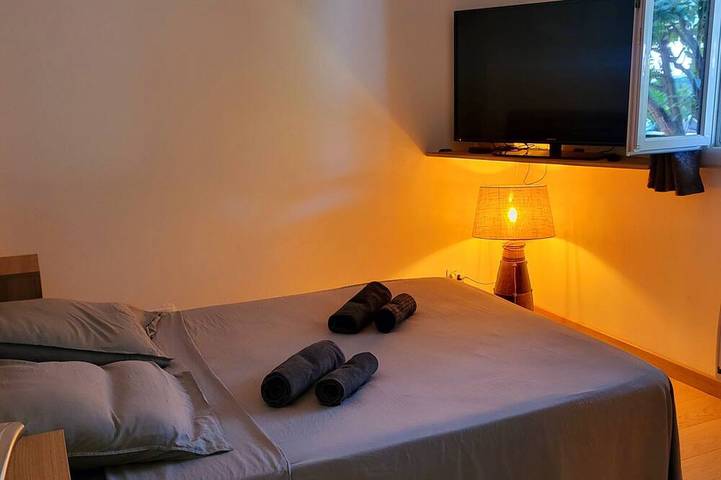 Location de vacances pour 8 personnes, avec jardin à Saint-Mathieu-de-Tréviers - 2