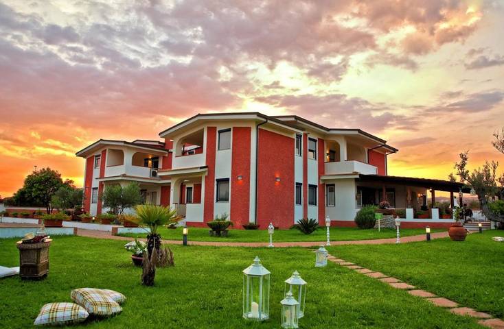 Appartamento per 4 persone, con Terrazza e Giardino a Sellia Marina