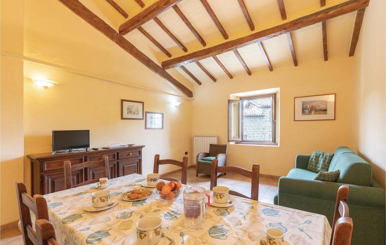 Ganze Ferienwohnung, Atemberaubende Aussicht Wohnung mit Pool und Parkplatz in Gubbio, Umbrien