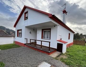 Casa de vacaciones para 8 personas, con jardín y vistas, Se admiten mascotas en Morrazo