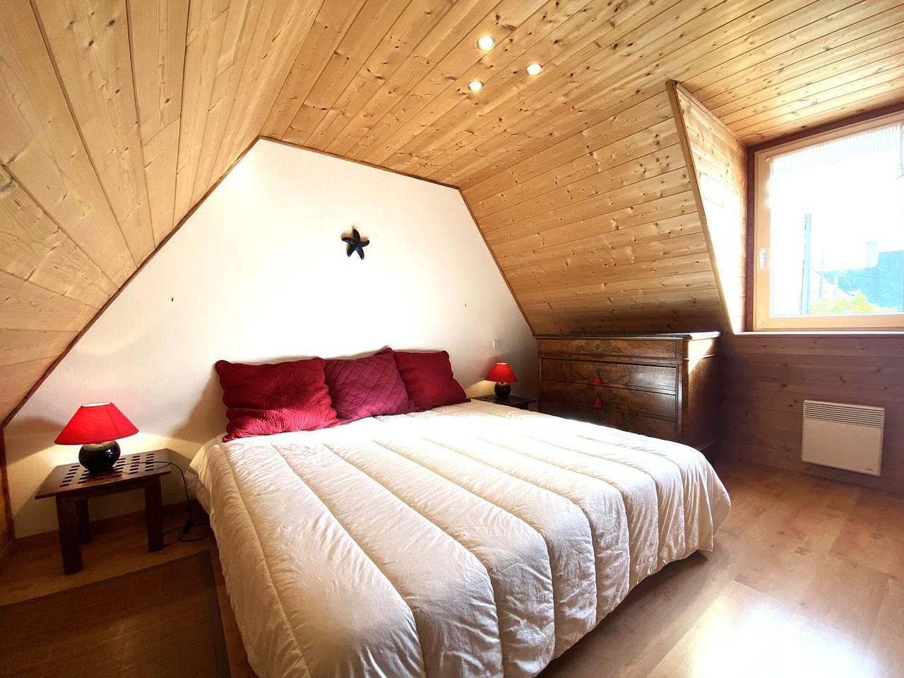 Maison bretonne à 200m de la plage Saint-Guirec, Ploumanac'h, 2 chambres, jardin fermé in Ploumanac'h, Perros-Guirec