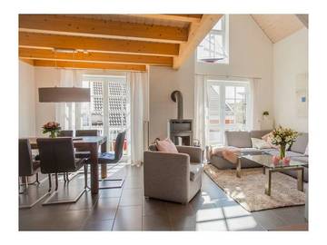 Ferienhaus für 6 Personen, mit Sauna und Whirlpool sowie Balkon, mit Haustier in Greetsiel