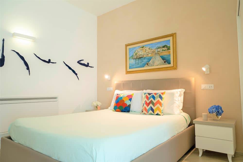 Amalficoast Sea Access 4 Chambres Villa ☀ Parking ☀ Jacuzzi ☀ Solarium in Ravello, Sorrento Coast