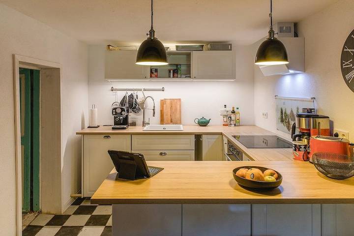 Ferienhaus für 10 Personen, mit Terrasse und Garten sowie Sauna in Eifel (Rheinland-Pfalz) - 4