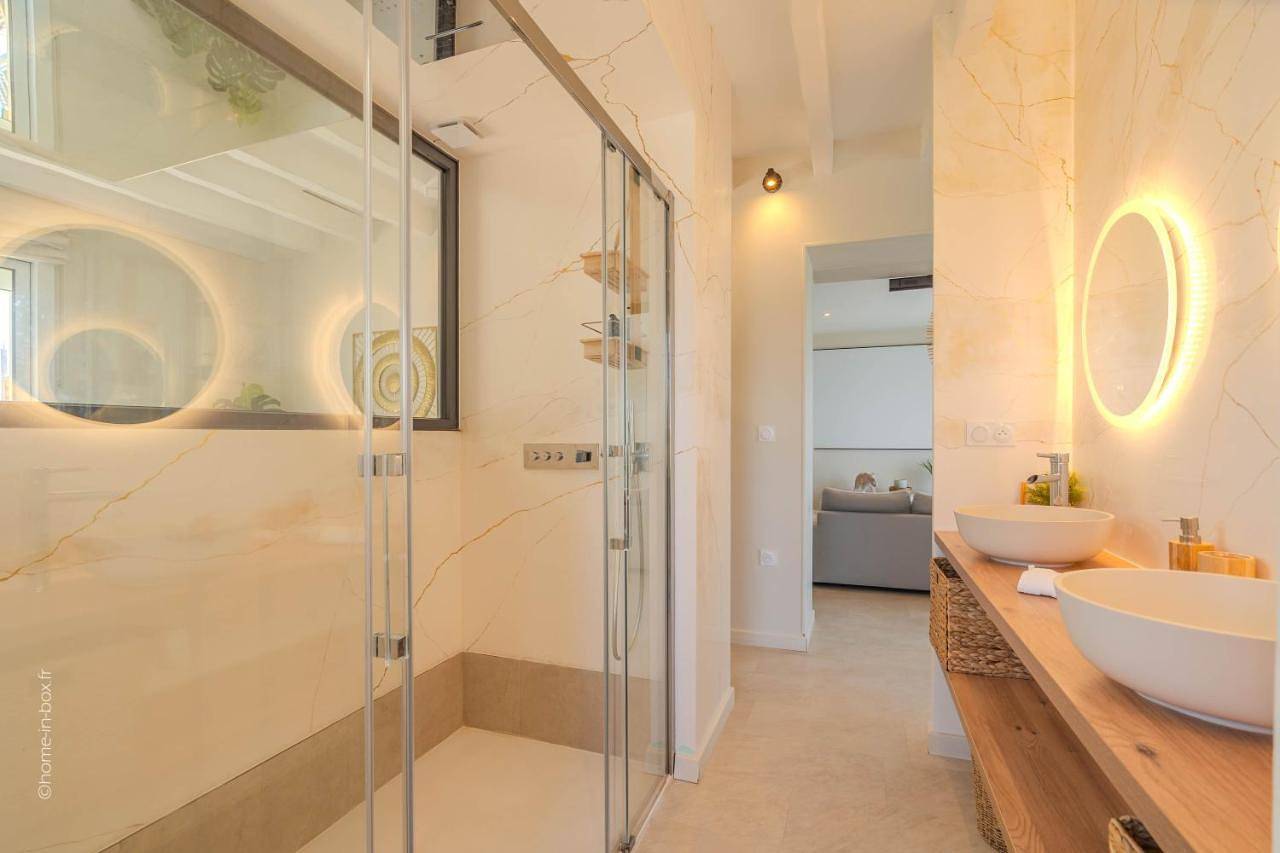 Appartement entier, La Bali, Luxe et relaxation in La Ferté-Gaucher, Seine-et-Marne