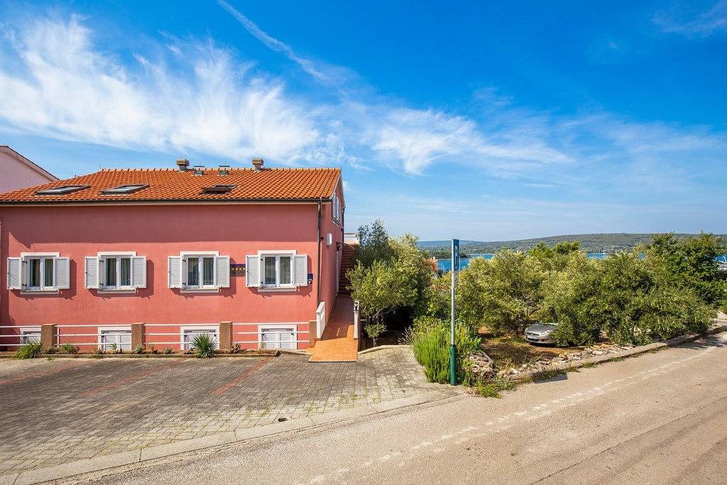 Cały apartament, Dwupokojowy apartament z balkonem i widokiem na morze Punat, Krk A-25968-b in Punat, Krk