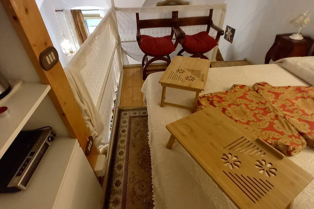 Entire apartment, Romantic green-blue residence in Trento, Fleimstaler Alpen