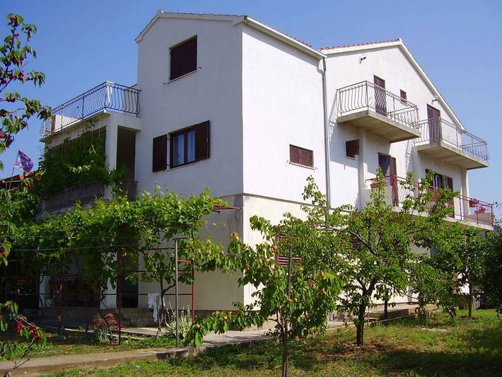 Apartament wakacyjny dla 2 osób, z ogród w Vodice