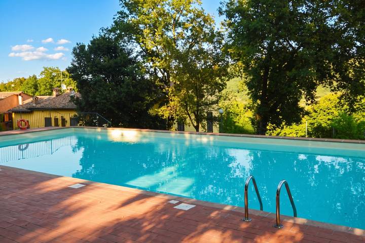 Gîte pour 5 personnes, avec piscine à Radicondoli - 2