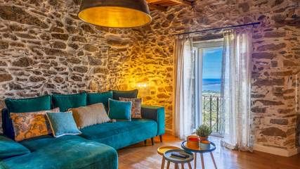 Gîte pour 4 personnes, avec terrasse à Furiani
