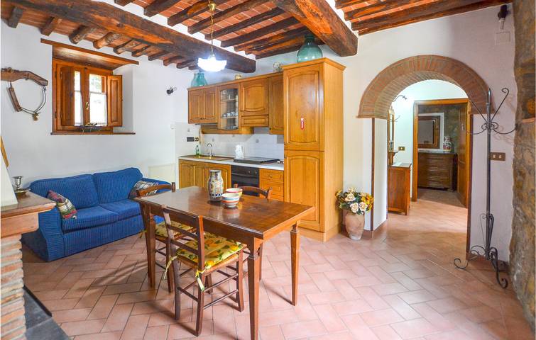 Appartamento intero, Appartamento a Cortona con piscina e parcheggio in Cortona, Provincia di Arezzo