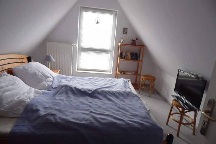 Ganze Wohnung, Ferienwohnung \"Sonnenschein\" im Og für 4 Personen in Breege, Rügen