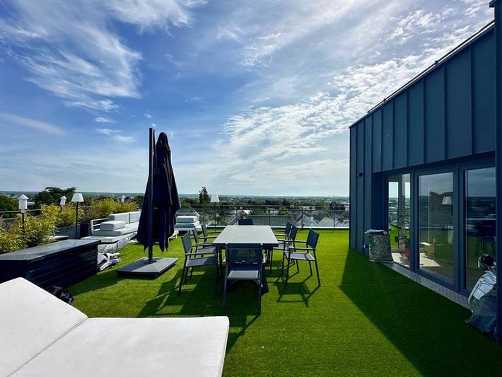 Gîte pour 6 personnes, avec Balcon et Jacuzzi ainsi que Terrasse et Jardin dans Noyal-sur-Vilaine