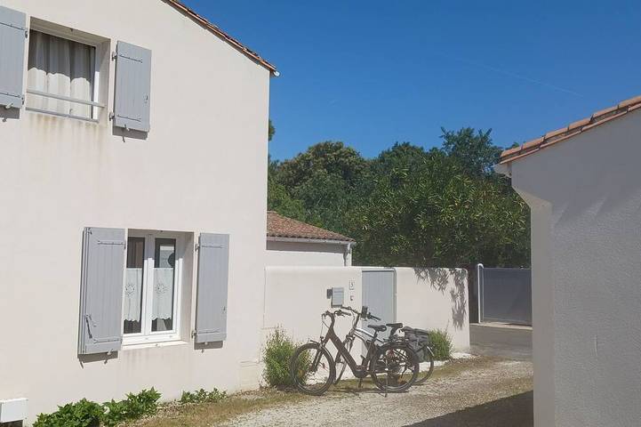 Maison de vacances pour 6 personnes, avec jardin et terrasse, animaux acceptés à Rivedoux-Plage