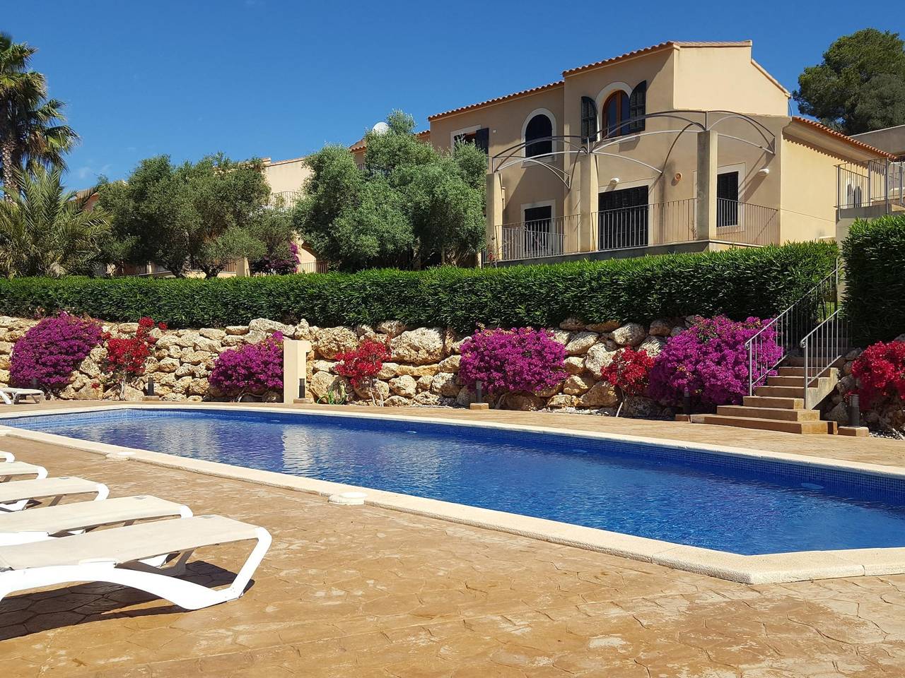 M&M House - House with pool next to the beach in Cala Romantica in Cala Romantica, Manacor