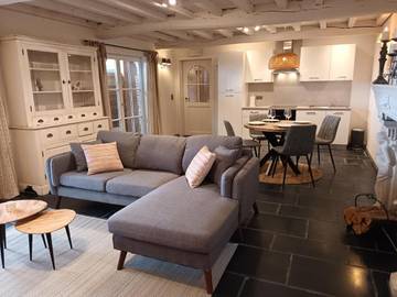 Gîte pour 2 personnes, avec sauna ainsi que vue et jardin à Zwalm