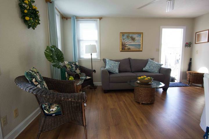 Holiday rental for 4 people, with terrace in Dunedin