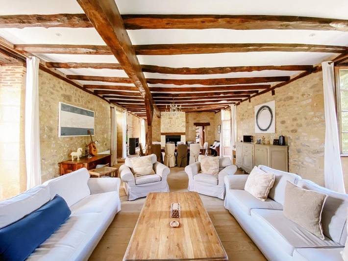 Location de vacances pour 10 personnes, avec jardin ainsi que piscine et vue à Castels - 4